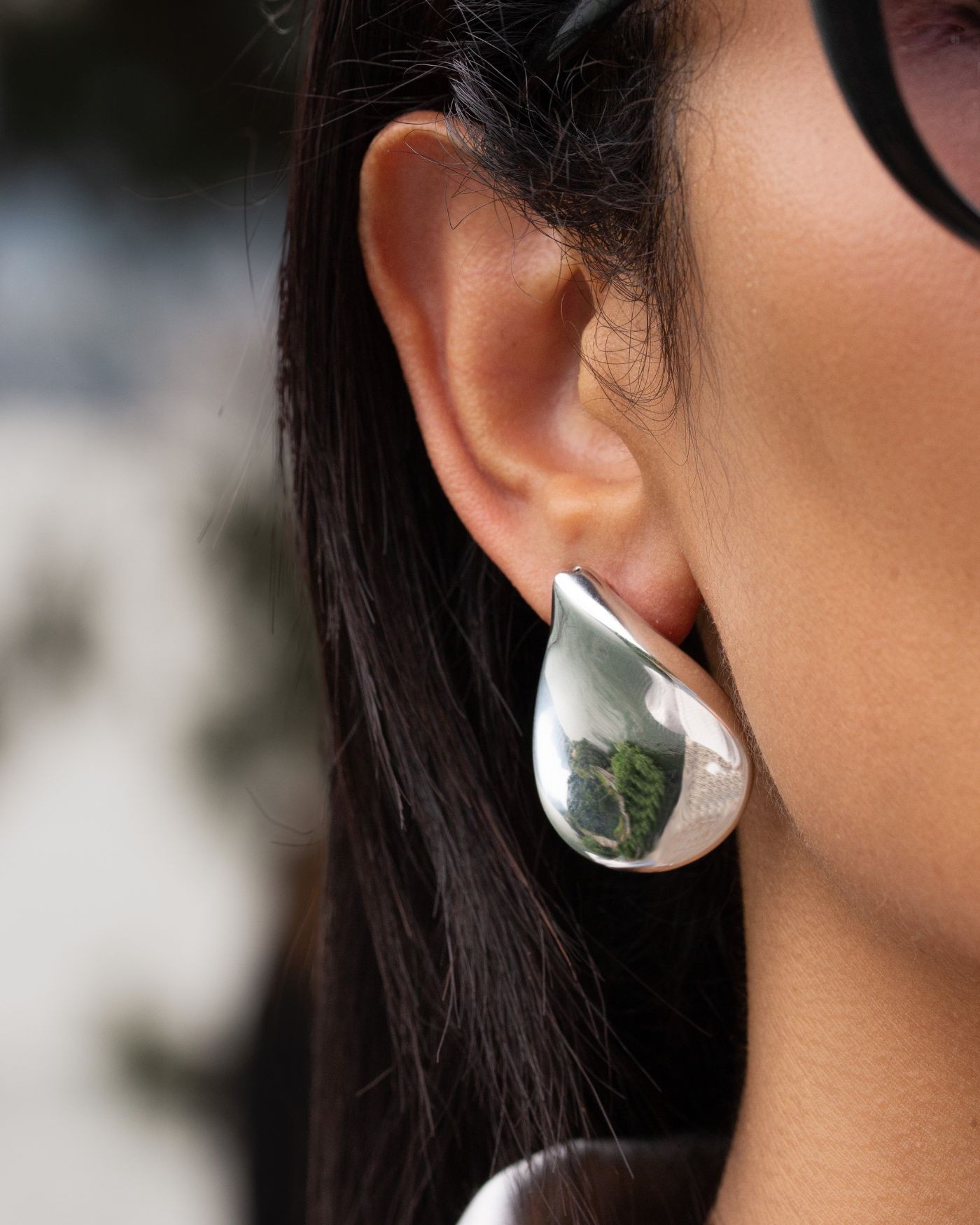 Electroformed rhodium-plated Pura Earrings  - 3