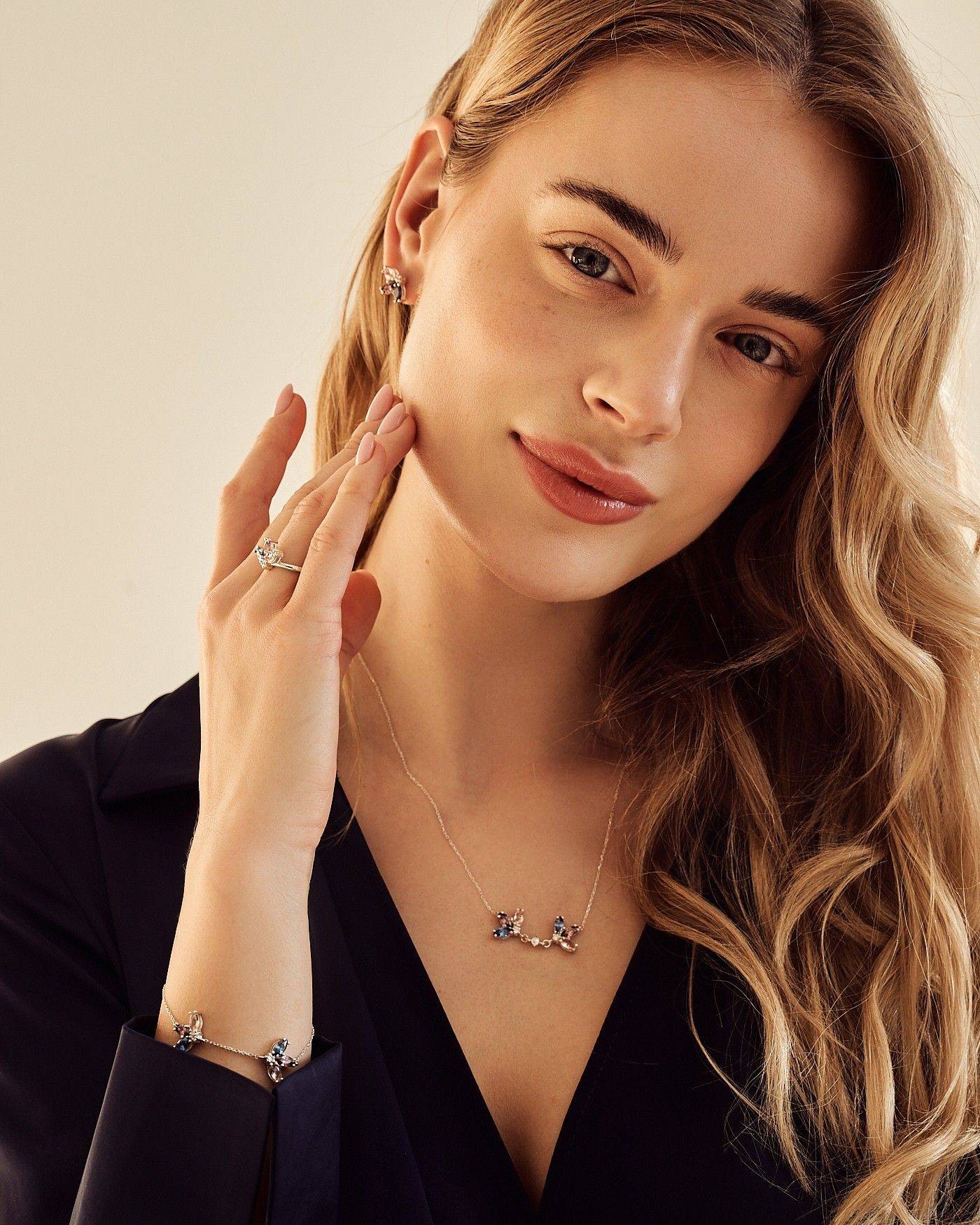 Naszyjnik Kwiat Fiore z Rodolitem i Szafirem  - 1