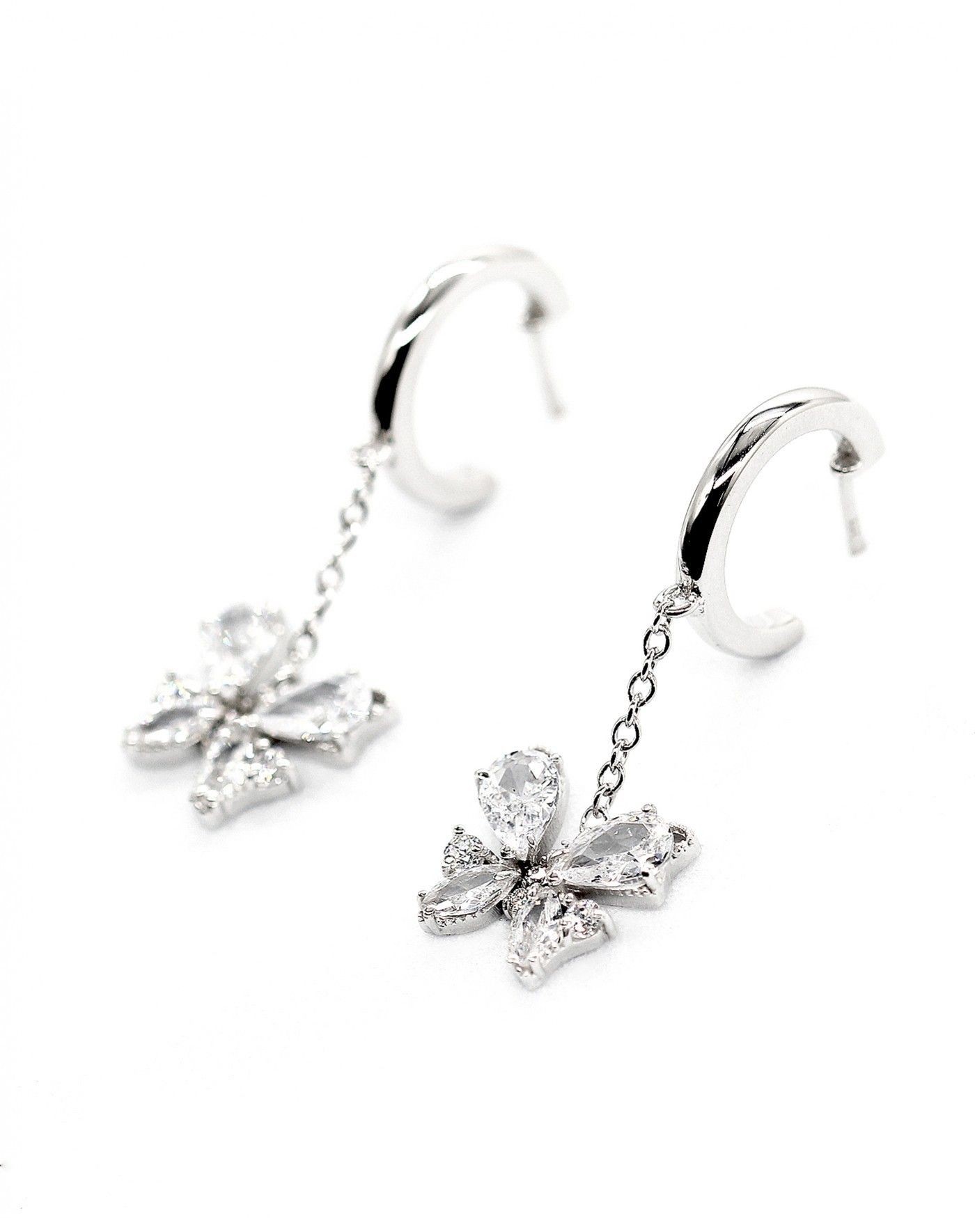 Schmetterlingsohrringe mit Anhänger Farfalla mit weißen Zirkonia  - 2 Schmetterlingsohrringe mit Anhänger Farfalla mit weißen Zirkonia  - 2