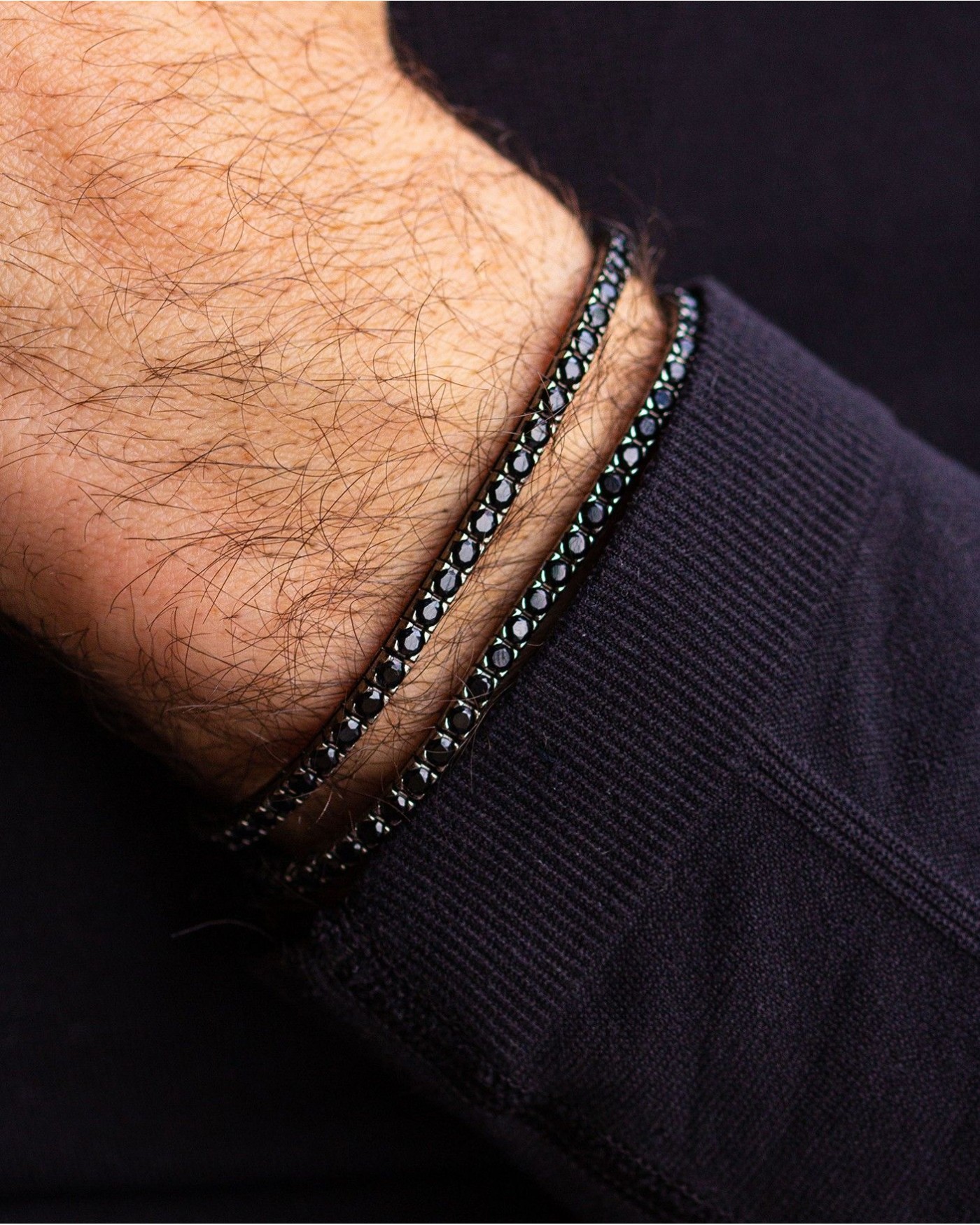 Srebrna bransoletka Tennis rodowana na czarno z czarnymi cyrkoniami  - 2